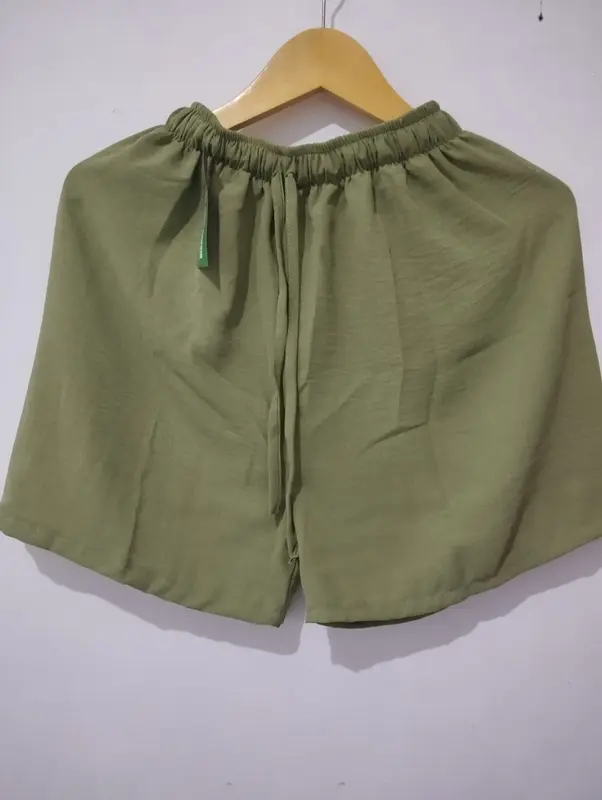 YES Paket Hemat 100ribu 7pcs Celana Hotpants Pendek Crinkle Airflow 4
