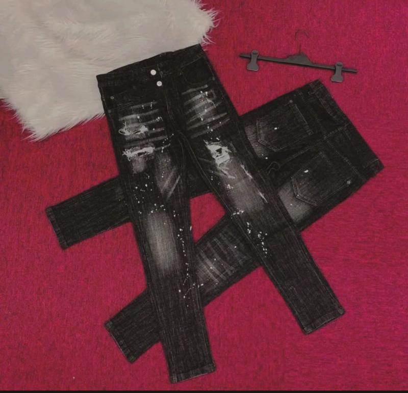 Quần Jean Nam Boy Phố Xám Rách 4 Cúc Chất Vải Bò Co Giãn Dày Dặn Mẫu Mới Hót Trend Menswear Pants Quần DSQ Xanh Trơn Quan Nam Có 2 Túi Xéo Trước Và 2 Túi Sau Tiện Lợi