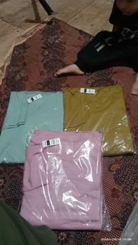 Product Review of SETELAN KNIT HARGA SATUAN Model STANDAR SAMA PANJANG BUKAN PINGUIN from N** S**i 0