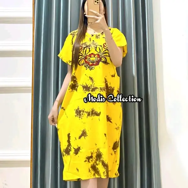 Daster Wanita Dewasa Barong Motif Bunga Busui Friendly Baju Tidur Remaja Lengan Pendek Dada Kancing Depan Model Kerah Leher Bulat U Neck Panjang Dress dibawah Lutut Bahan Rayon Premium Super Tebal Adem Halus Nyaman Kombinasi Warna Warni Kekinian Terbaru 6