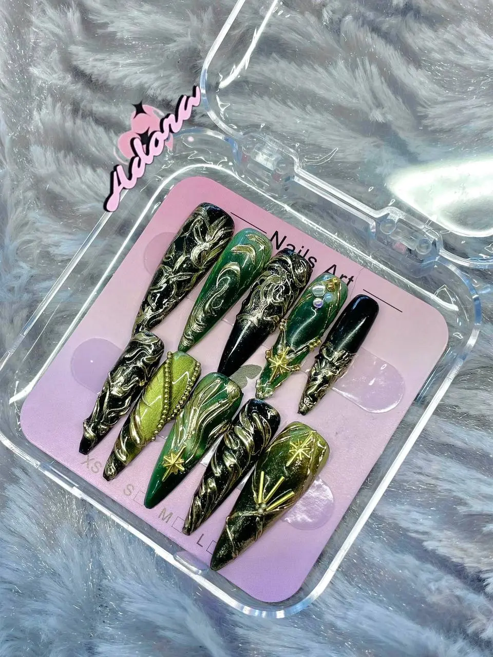 Adora Nail Art Northern-Lights (Press On Nail 1 of 1 Exclusive Set)
