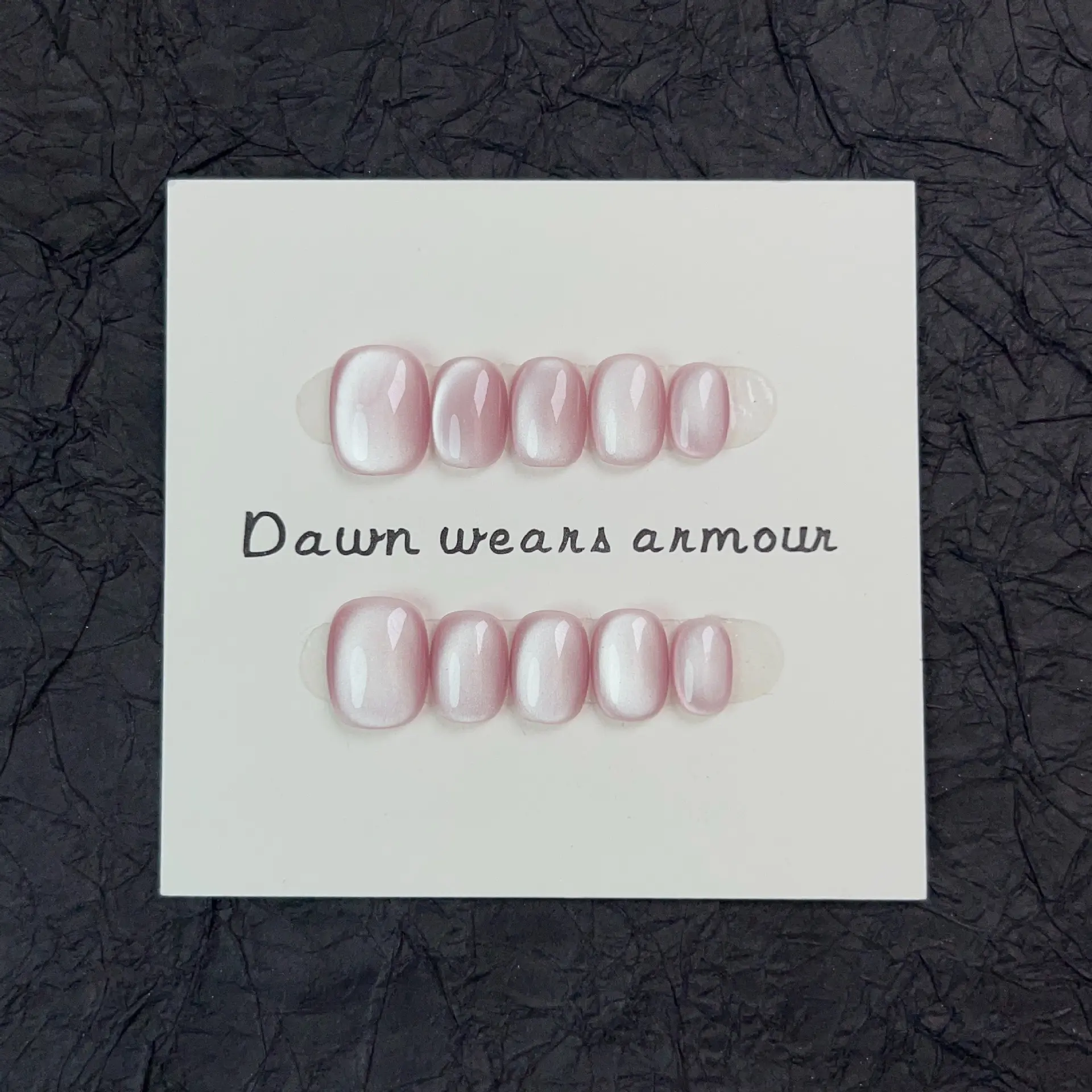 LADY KINDOM XXX-1252 10pc/set Handmade Press on Nails Short Pink Sparkling Nail Patch Small Fresh Glass Cat Eye Detachable Finished Product