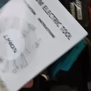 Makita 18V Mesin gergaji bolak-balik nirkabel portabel,dilengkapi dengan baterai lithium-ion yang dapat diisi ulang dan cocok untuk berkebun, memotong kayu, memangkas, dan memotong batang kay