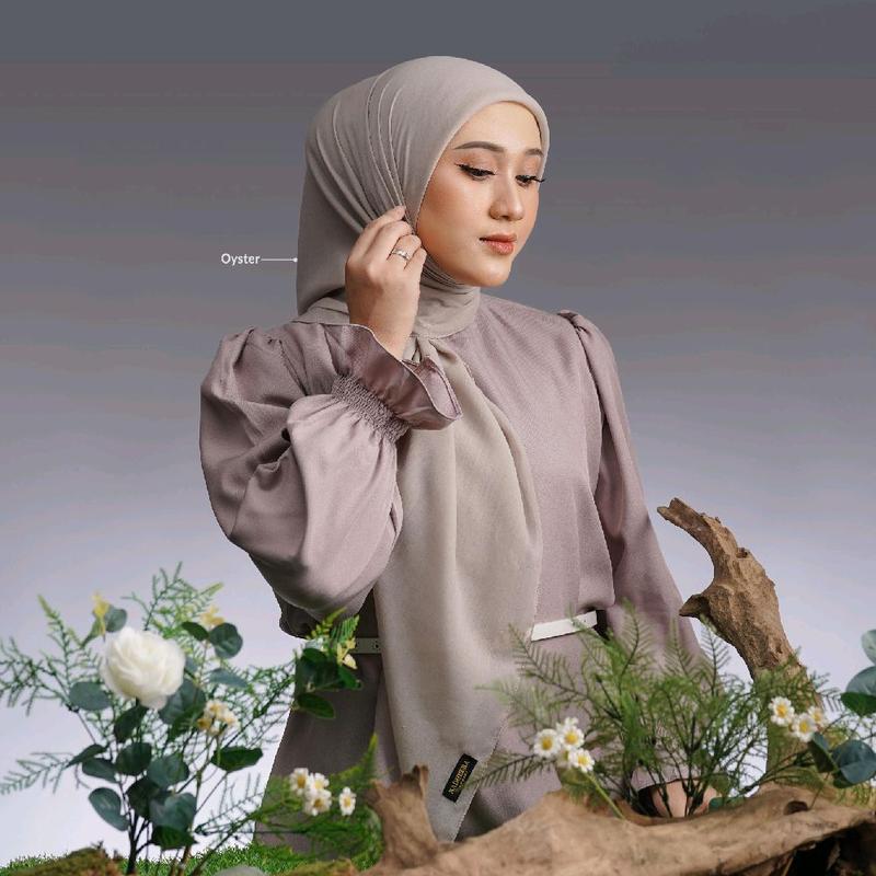 PROMO NADHEERA 037 HIJAB SEGI EMPAT POLOS PARIS TERBARU 6