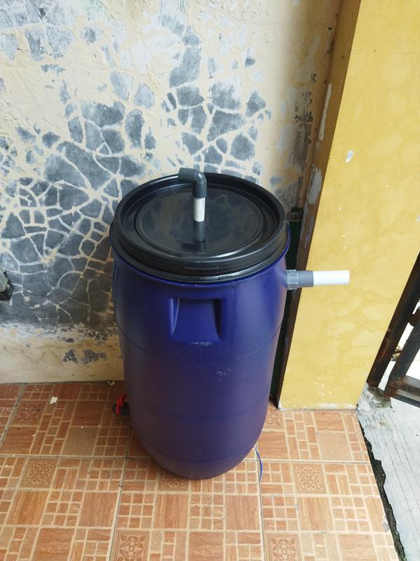tong filter kolam ikan koi, lele, nila, uk 60liter, 1 output 1 inch 0