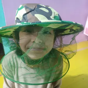 Topi Camouflage dengan Jaring Anti Nyamuk lebah serangga untuk Perlindungan Optimal dan Gaya Taktis Hijau Tropis
