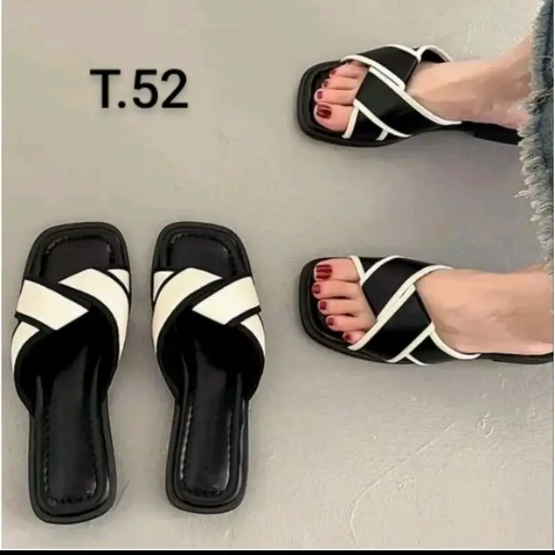 SANDAL TEPLEK WANITA TALI SILANG T52