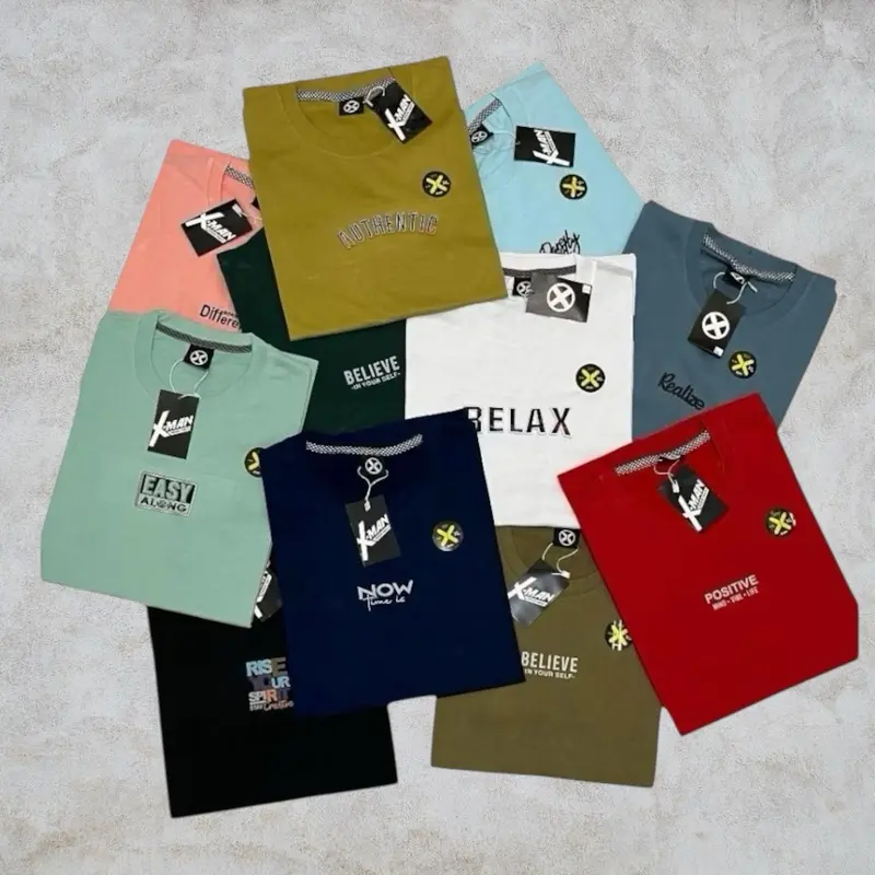Paket 4pcs 100 ribu Kaos distro motif simpel/ Kaos harian/ Kaos murah/ Kaos distro Unisex/ Kaos oblong/ Kaos random motif/ kaos terlaris Baju Oblong Pria Katun Combed Atasan Keren 0