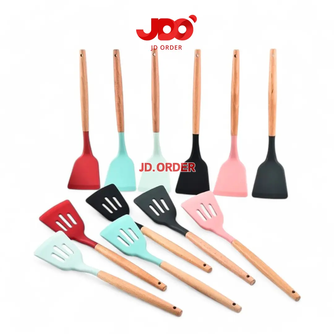 Spatula Gagang Kayu Tahan Panas Kitchenware Food Grade