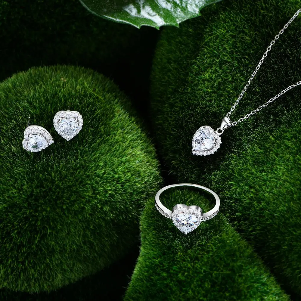 Heart-shaped series 0.8 Carat Moissanite for Women - Jewelry Gift For Her