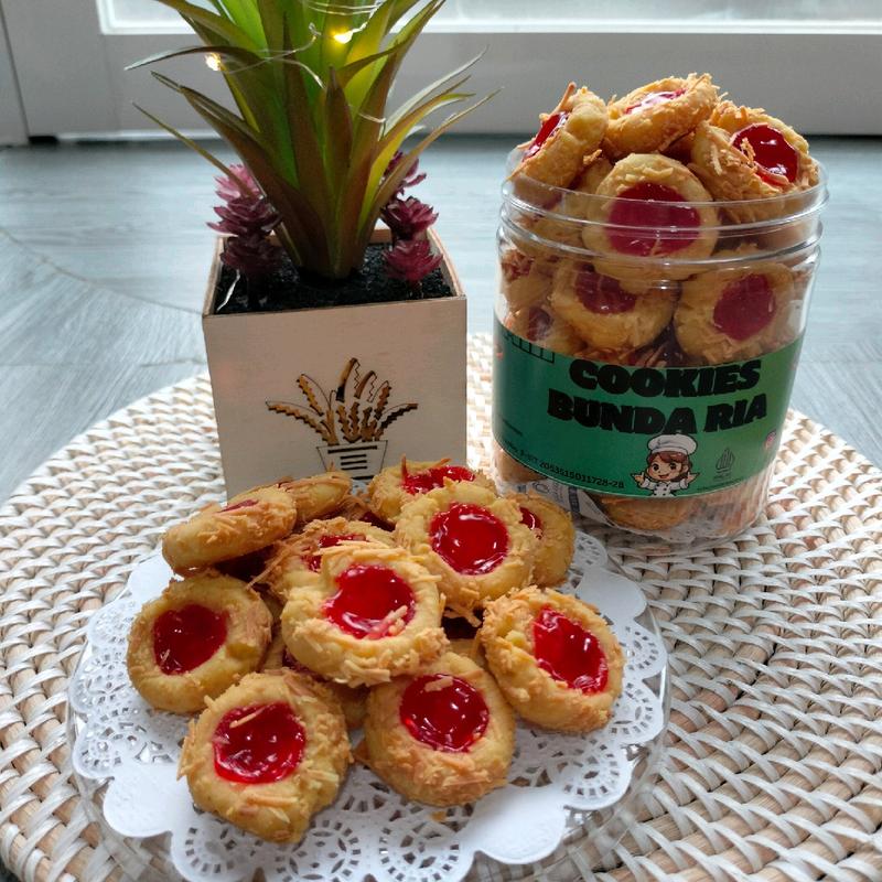 kue thumrint stowbery uk toples 600 ml 0