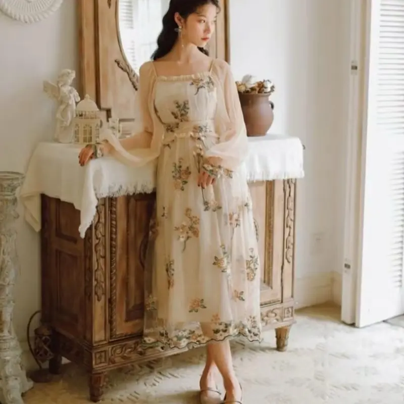 Dress Phyllida Embroidery Maxi TM 96630 gaun wanita import kasual model korean fashion undangan acara pesta terbaru best seller new terlaris maksi Panjang Cewek 4