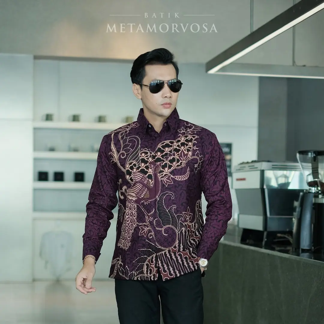 Baju Batik Pria Ungu Lengan Panjang Bahan Katun Lembut Full Furing - Batik Metamorvosa - Motif, Elegan