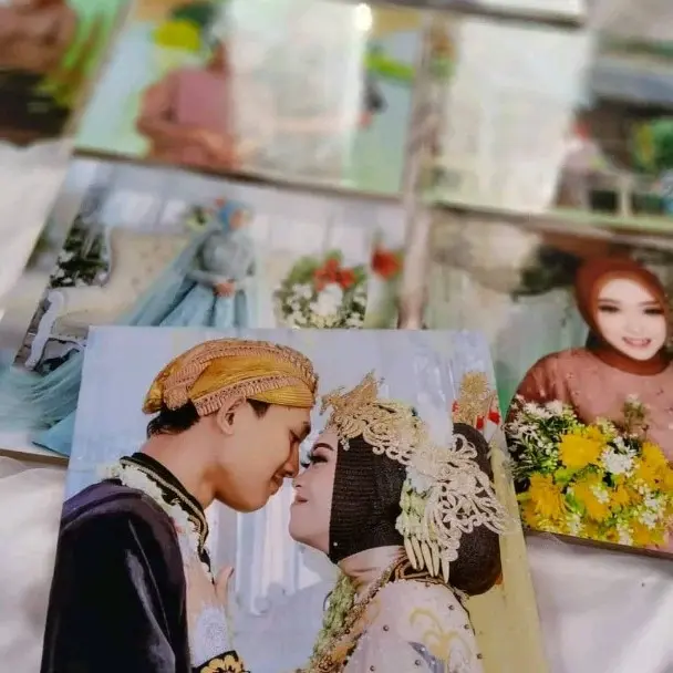 CETAK FOTO MDF 20X20 TEBAL 9mm / FOTOBLOK / PHOTOBLOK / BINGKAI MDF / FOTO COSTUM 0