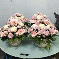 Gambar Bunga altar Bunga meja Bunga vas Rangkaian altar bunga fresh bunga lilin dari Gaby Bella Florist Kota Administrasi Jakarta Selatan 4 Tokopedia