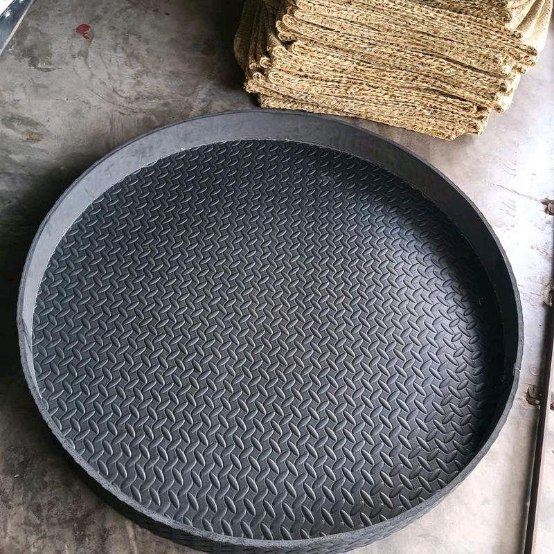 khây lót bội gà 1m cao 1 tấc dầy 10 lí bằng sốp cao su non nhẹ dễ vệ sinh
