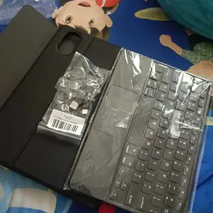 Keyboard Case for redmi pad 2 11" POCO Pad M1 Redmi Pad 2Pro 12.1" 2025 Redmi Pad SE 11inch 8.7inch Xiaomi Pad 7 Magnetic Tablet Case Xiaomi Pad 6 With Pen Slot