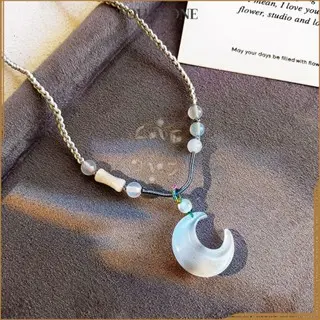 TOU STONE Kalung Wanita Liontin Necklace Moonstone Hadiah Ulang Tahun Cahaya Bulan Sabit Cantik 3