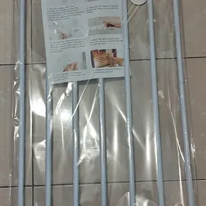 Pagar Pintu Pembatas Bayi Safety Gate Buka Tutup Protable Bahan Besi Anti Karat Multifungsi