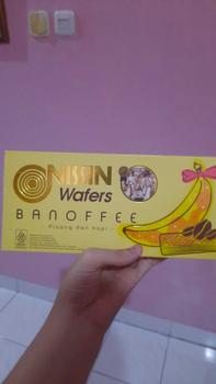 Product Review of Agen distributor makanan ringan snack cemilan biskuit wafer nissin wafers banoffee pisang dan kopi khas negeri sakura murah wafers choco lava dapoer cokelat from S**a 0