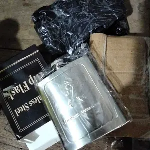 Hip Flask Botol Minum Botol Air Stainless Steel 7 oz Johnnie Walker - H-7 - Silver Botol isi Ulang Travel