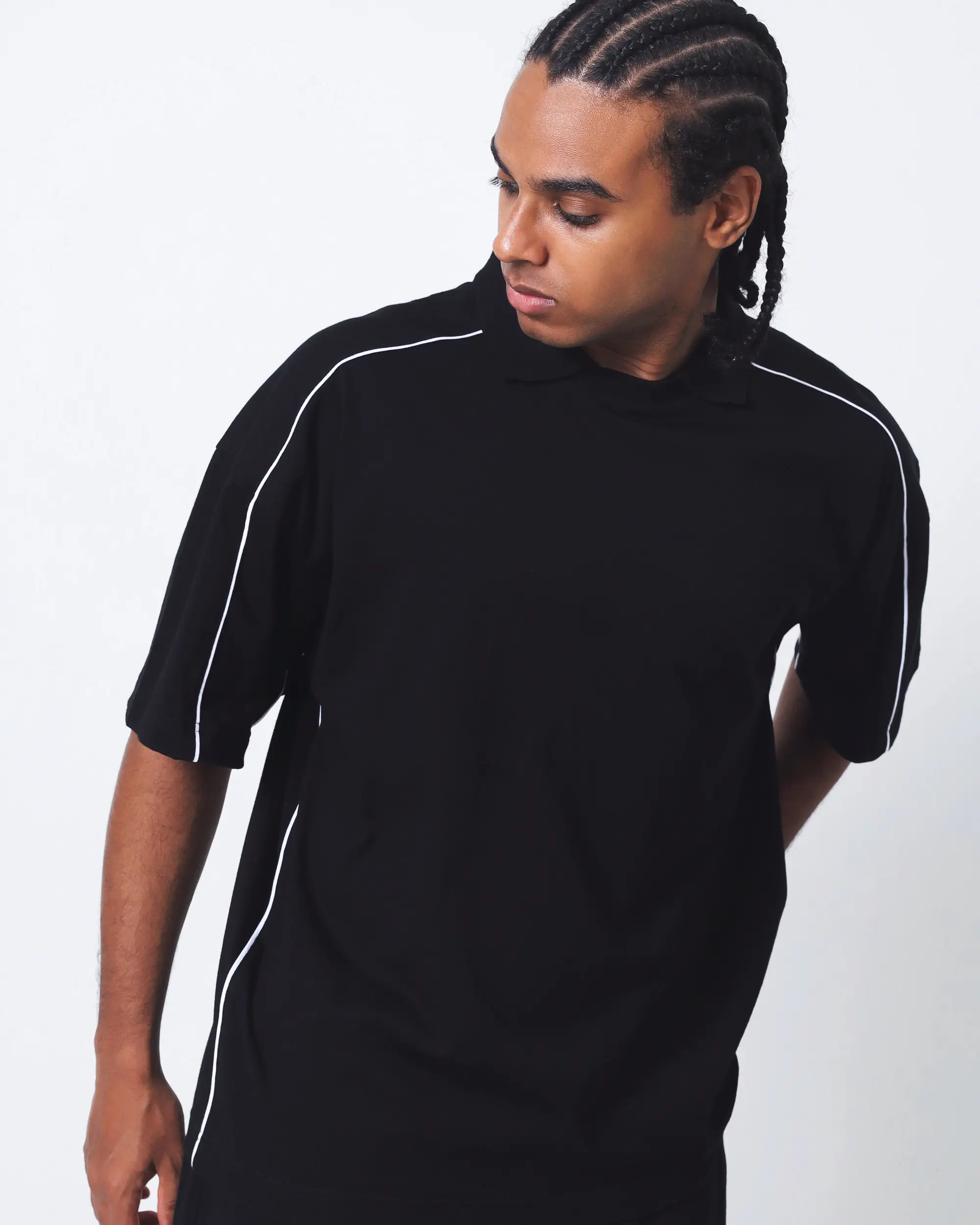 Boxy Piped Polo Short Sleeve – Polo Lengan Pendek Boxy Berliss | Abyad Apparel Pro Project