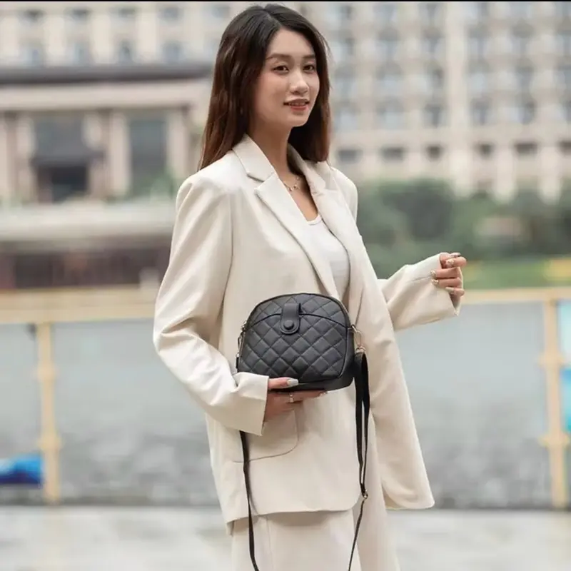 Terbaru Selempang wanita minimalis korean style- Tas perempuan kulit sintetis casual look Slingbag 2