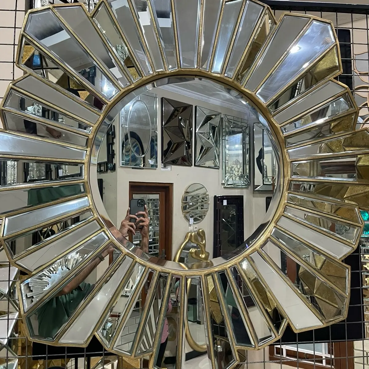 Wall Mirrors | Antiques Mirror Kaca