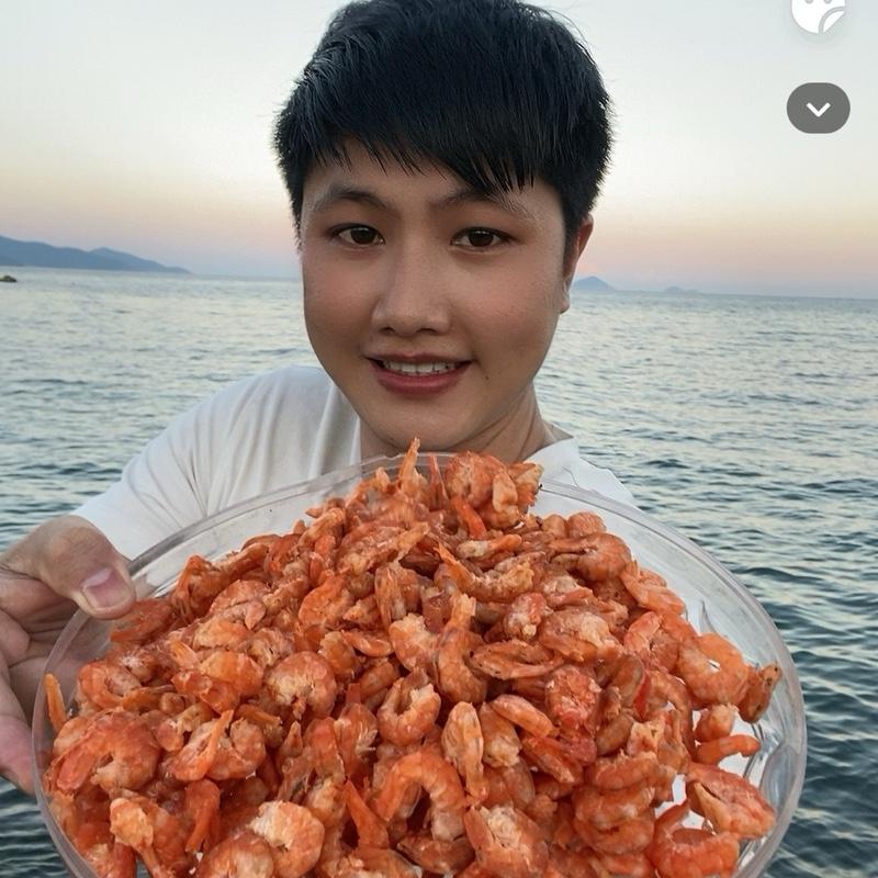 0,5 kg tôm sú sữa biển Trường Sa mền thơm ngọt ngon không chất bảo quản 1