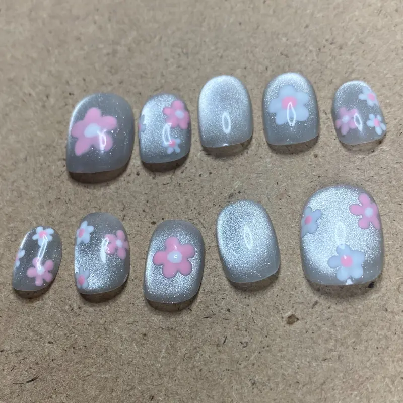 Pixie Dust cat eye berbunga bunga Press on Nails 2