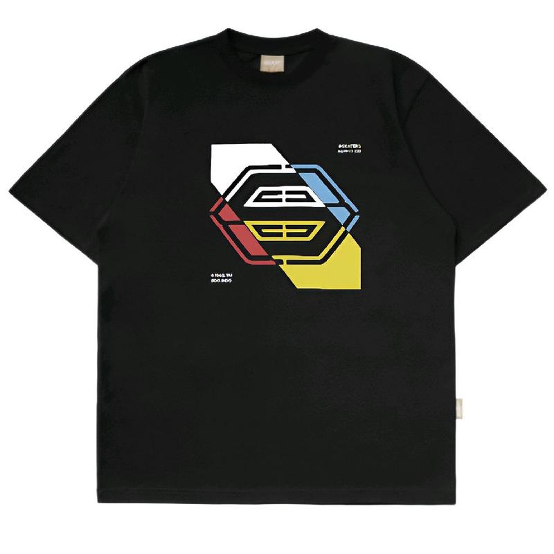 T-shirt skaters refraction UG027 hitam lengan pendek unisex. Kain Kaos Katun Combed Tangan Nyaman Tebal Distro Cowok Bandung Sablon Polyester Baju Pria Lembut Wanita Polos Dewasa Panjang High 2