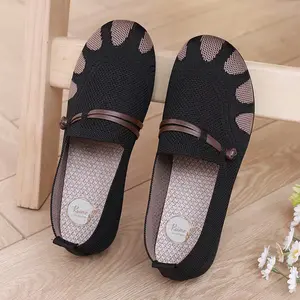 Ruimo Fashion G-103 - Sepatu Slip On Wanita Bahan Karet Gaya Korea Fashion Premium Import Shoes Kasual Merah Jelly