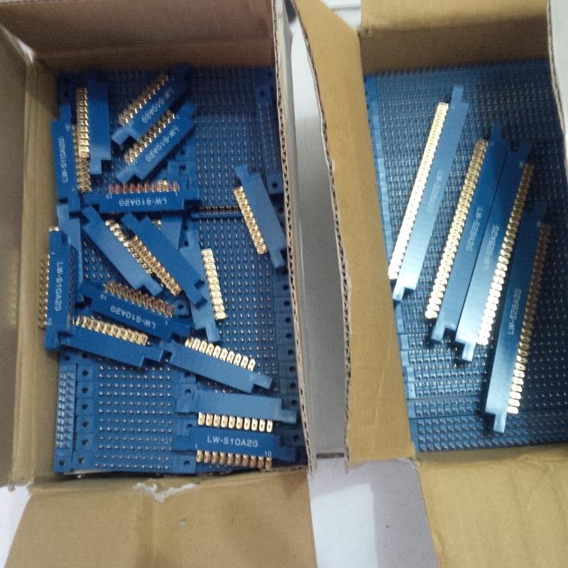 Soket PCB 10 Pin 20 Pin 10 Pin x 2 Baris Ukuran 63mm x 8mm untuk Socket ...