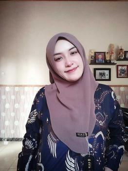 Product Review of ZAIN - Lasso M Hijab Bergo Pet Malay Jersey Knit Jilbab Daily Instan Original ZAIN Kerudung nyaman from K**🔥 1