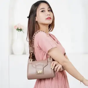 Valetta Bag By Tas Cewek Sourcesid Selempang