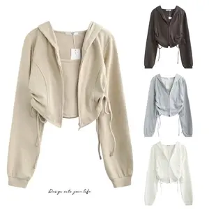 Adella Korean Style Jaket crop zipper wanita keren