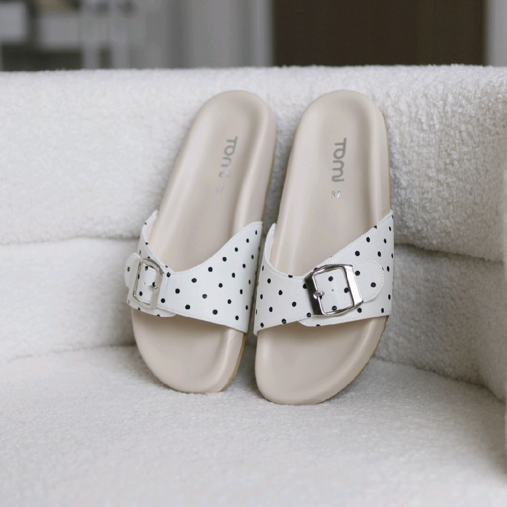 [TOMi-Dot.] (**มีเนื้อเท้า/อวบ**เพิ่ม +1 ไซส์)รองเท้าแตะ รุ่นเข็มขัดเดี่ยว รุ่น Polka dot. พื้นนุ่มใ