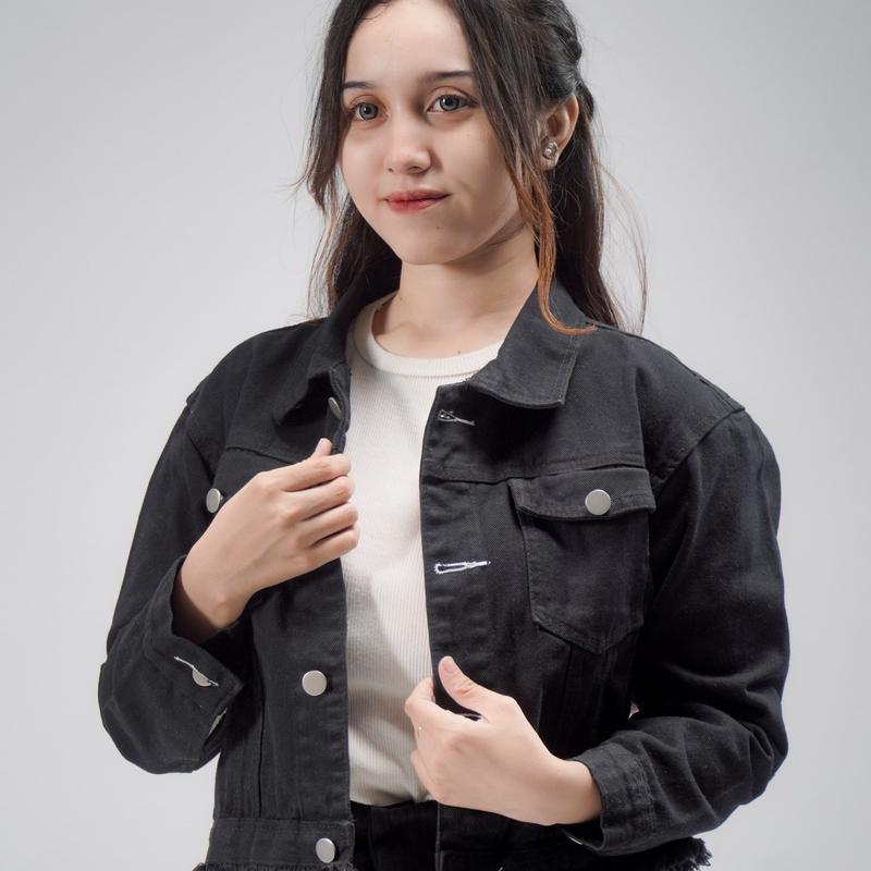 lucretia -Jaket Jeans Crop Rawis Unfinished  Panjang Softjeans- Jaket Wanita Crop Rumbai-Jaket denim Crop Termurah - Pakaian Wanita Cewek Blazer outer 4