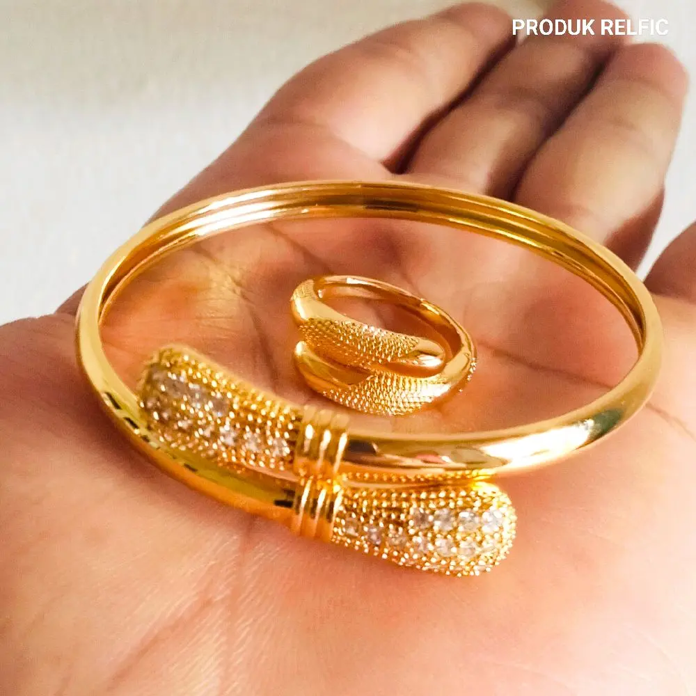 PRODUK RELFIC Gelang Tangan Pree Cincin Perhiasan Unik Dan Elegan Dengan Desain Khusus Gold
