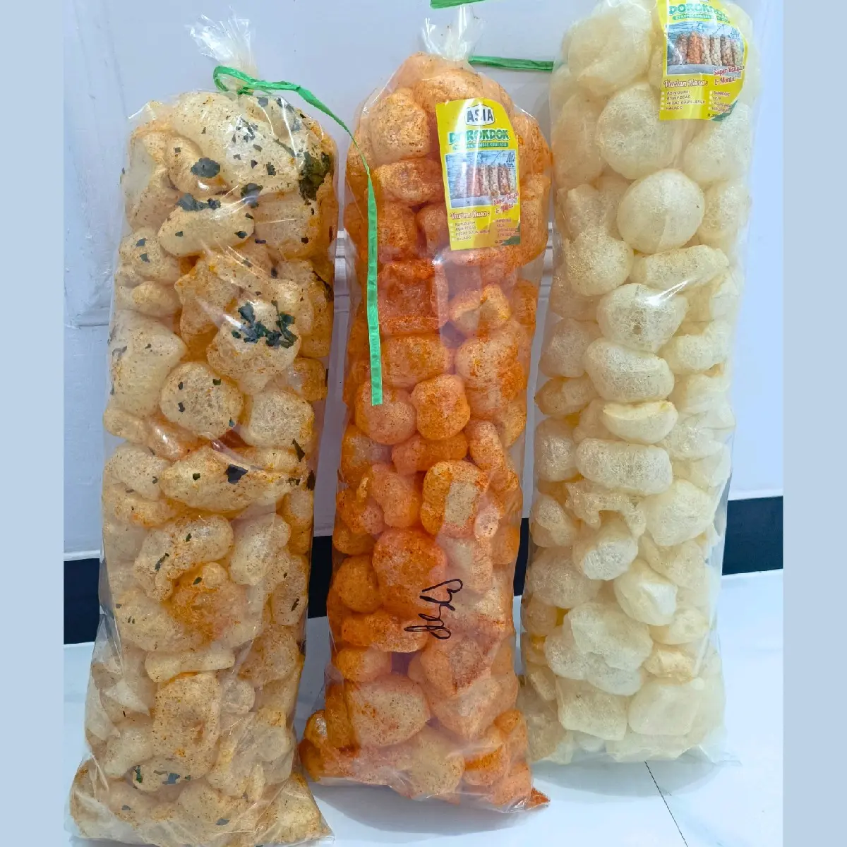 3BAL KERUPUK KULIT SAPI DOROKDOK RAMBAK SAPI grosir kripik Pedas Asin Krupuk