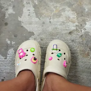 Mode Huruf Bahasa Inggris A-Z Sandal Shoes Charms Kartun Pin Aksesoris DIY Dapat Dilepas Anak Hadiah Decorate Accessories