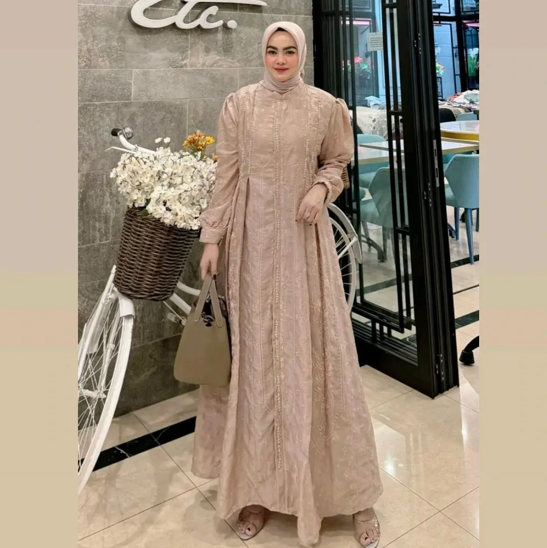 Hanna  armany dress  by. kareema. moslemwear