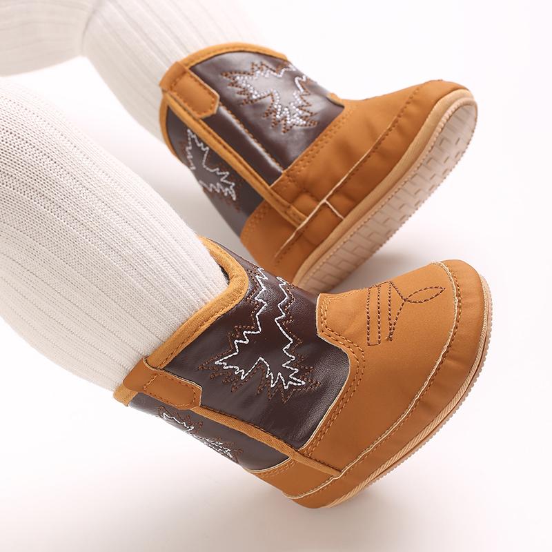 Product Introduction of Autumn and Winter Classic Tassel Baby Boots for Infants and Toddlers Soft Sole Warm Learning Shoes 6