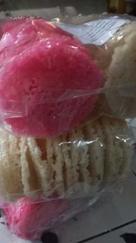 Product Review of Rengginang Singkong 30pcs Mentah Campur Rasa Bawang dan Terasi Asin Food Goreng from F**i M**h 0