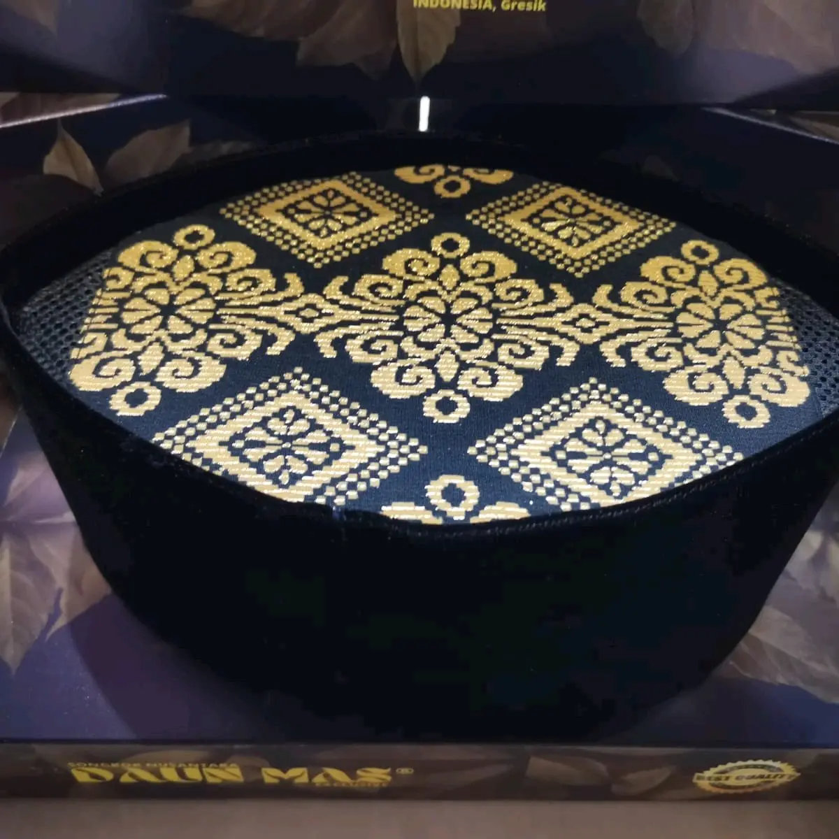 SONGKOK/PECI AC BATIK SONGKET EMAS DAN BLUDRU