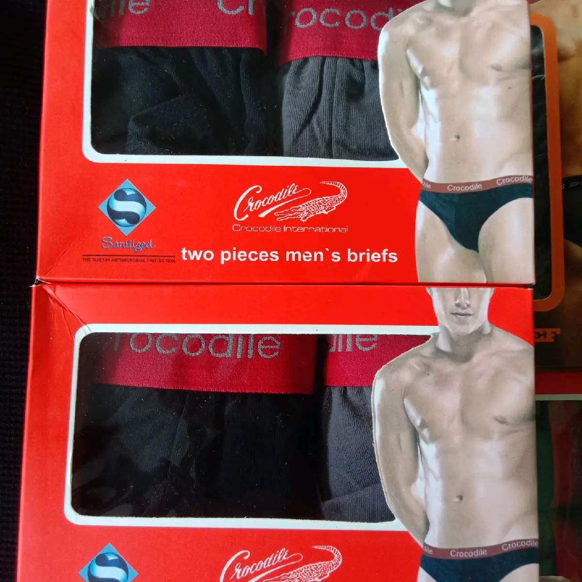 crocodile celana dalam pria 006 1 box isi 2 pcs Segitiga Cowok Kotak Merah Boxer