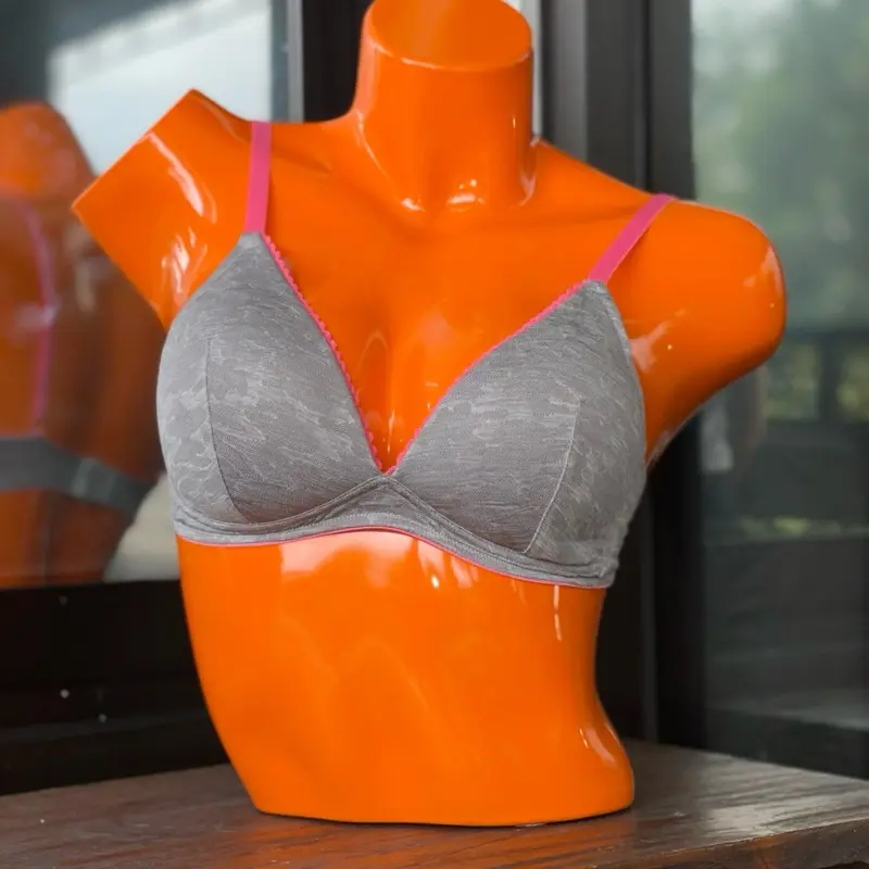 {La Sassy} Set Bra Tanpa Kawat Busa Tipis