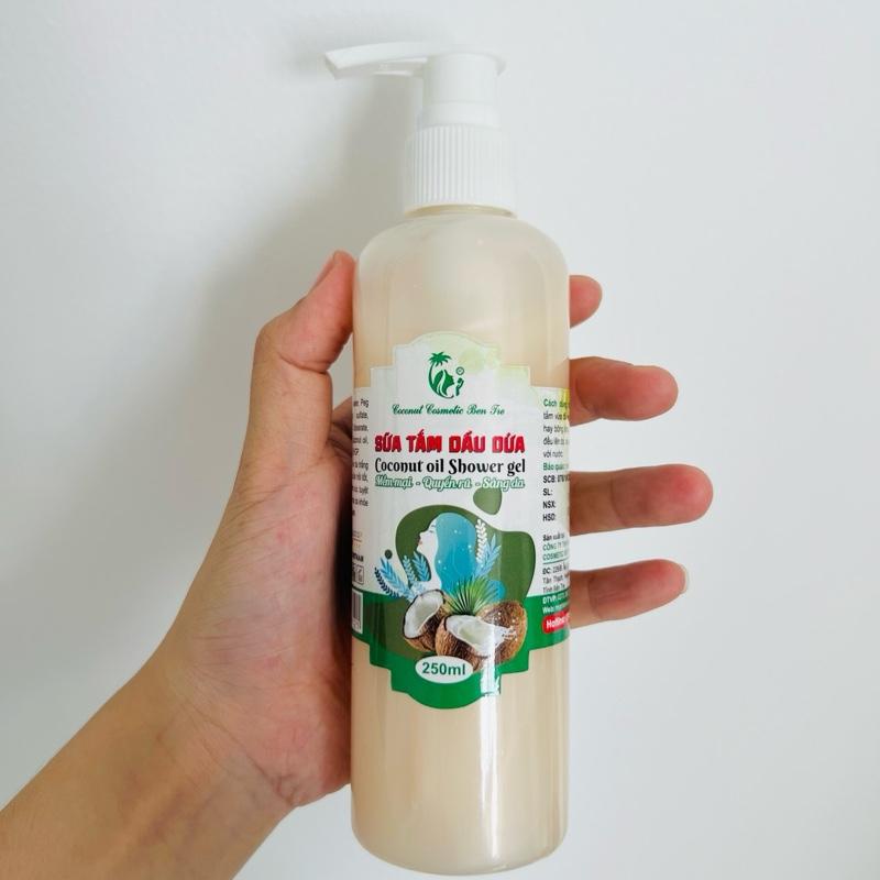 Tặng 1 gói ủ tóc thảo mộc Sữa tắm tinh dầu Dừa mùi nước hoa 250ml