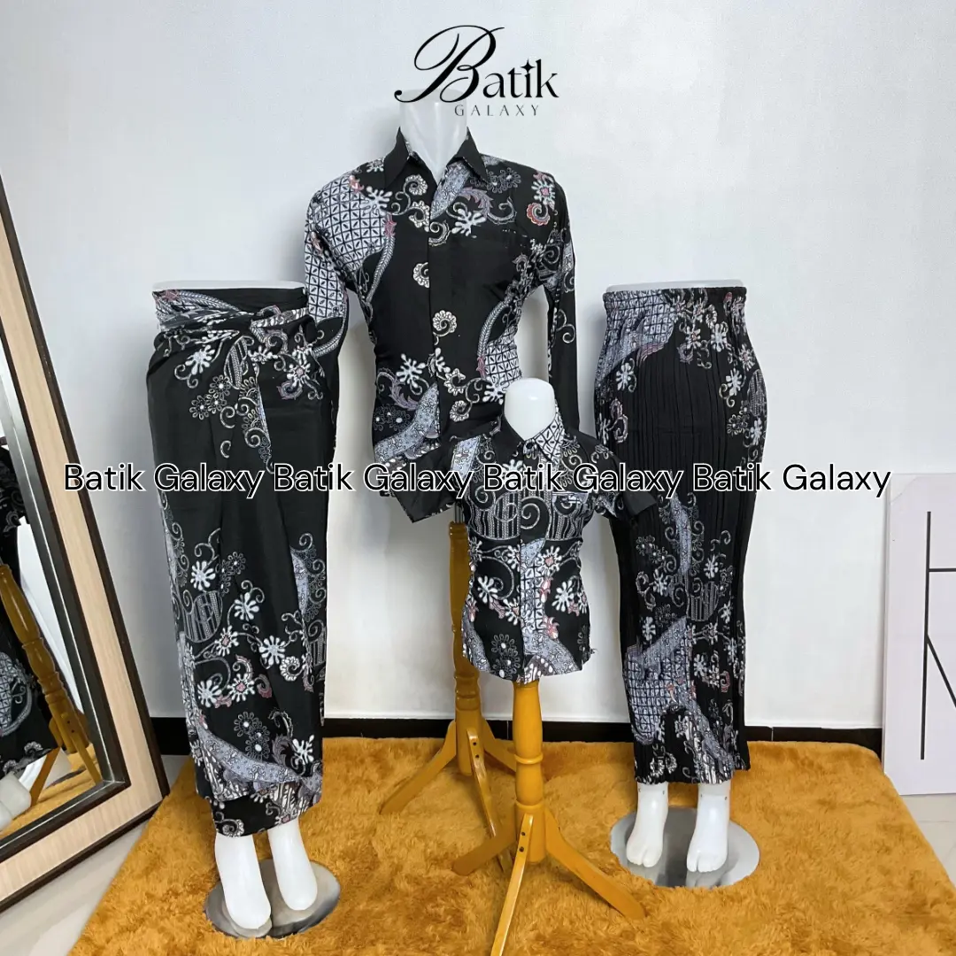 Kebaya.ami / Batik / Kemeja batik / Set batik keluarga / batik couple / kemeja batik anak lengan pendek / set batik keluarga rok lilit Baju Panjang Pasangan