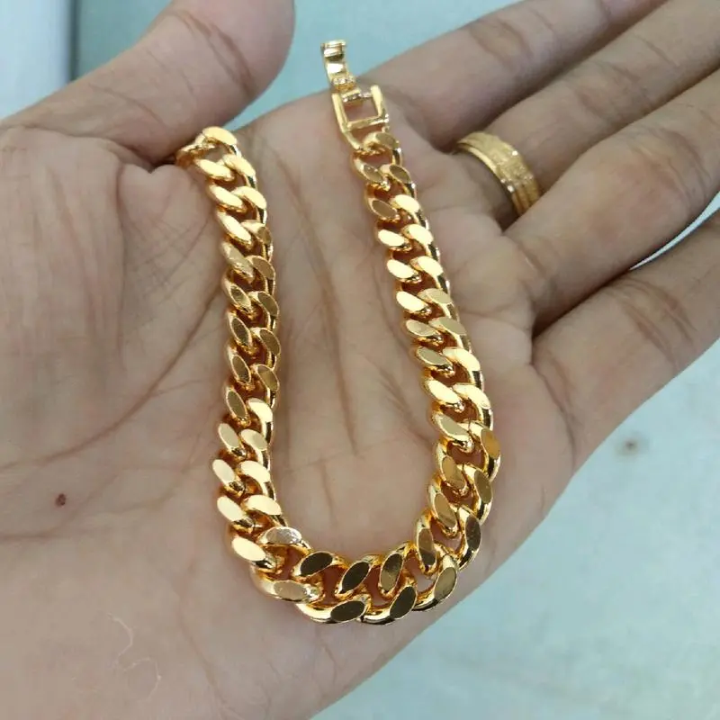 gelang rantai gold jumbo/ gelang rantai titanium/ gelang cantik (bonus cincin cantik) Perhiasan Bracelets 0